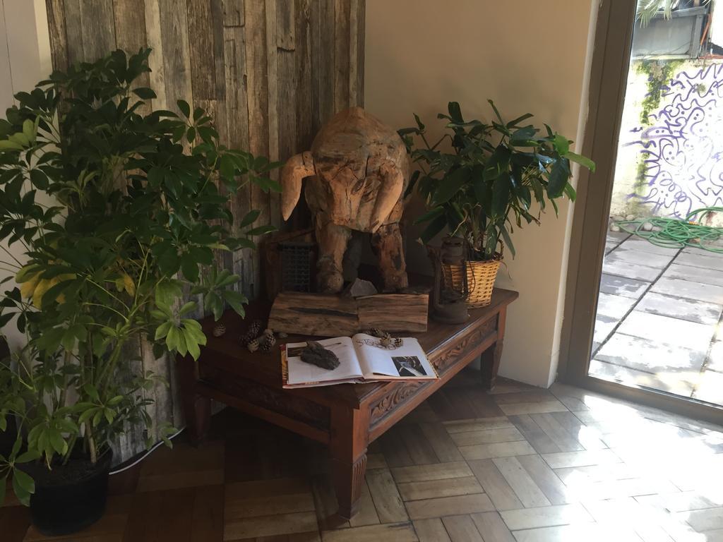 Hotel Hostal Caracol Santiago