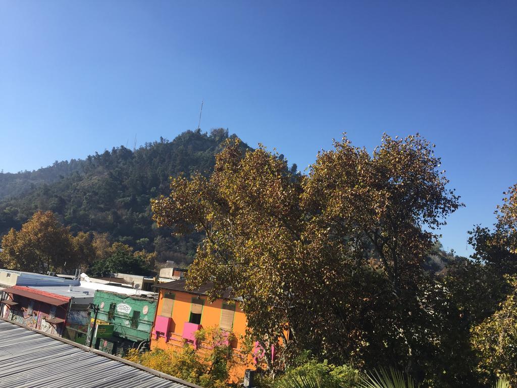 Hotel Hostal Caracol Santiago